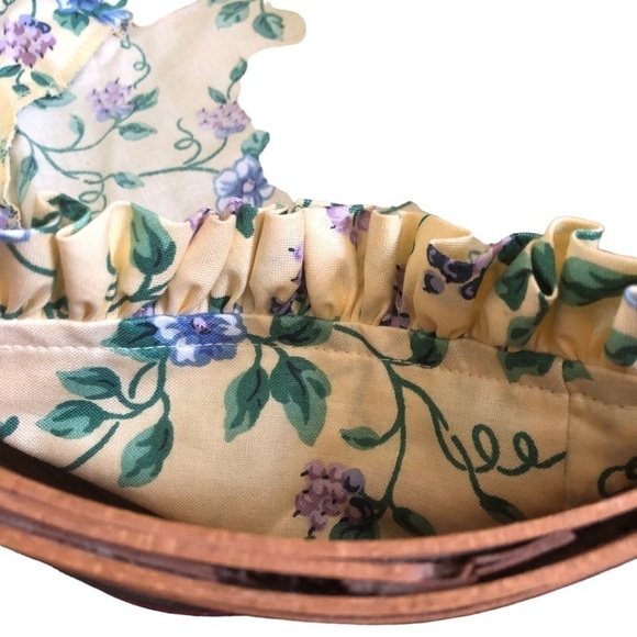 VTG Longaberger Round Weave Basket Natural Wood Leather Handles 1994 Cloth Liner - Picture 8 of 9